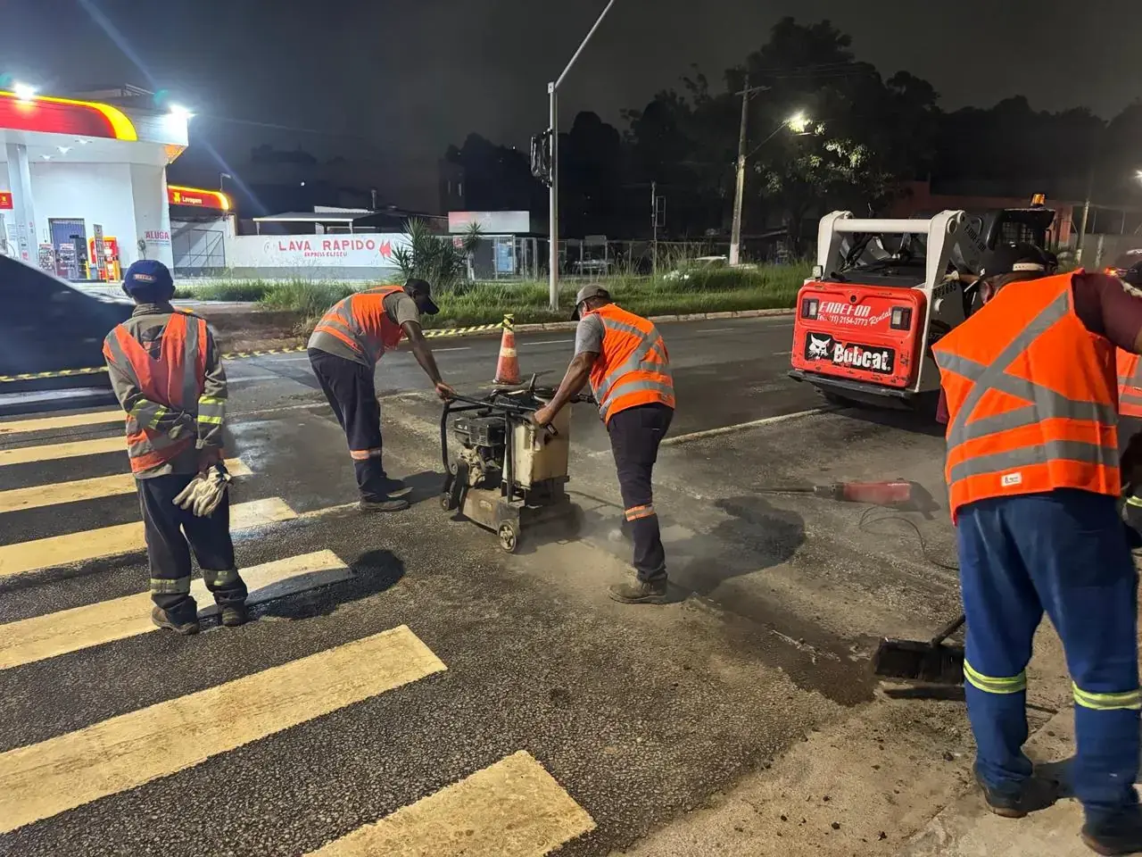 Asfalto frio x asfalto quente: quando o ensacado resolve e quando não